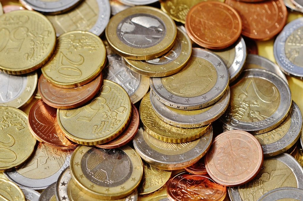 Euro coins, money & banking